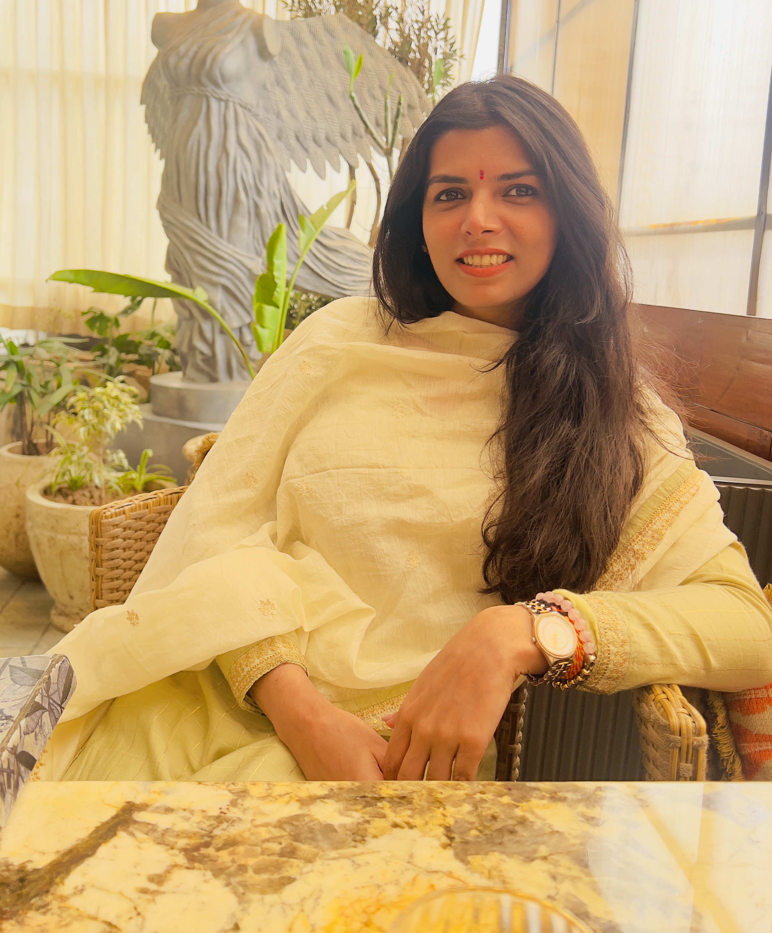 Dr. Nidhi Sharma, Vedic astrologer, New Delhi